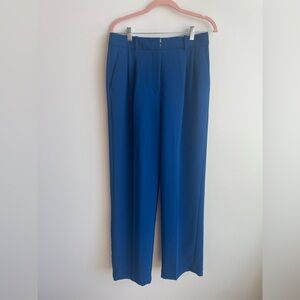 Aritzia Effortless Pant